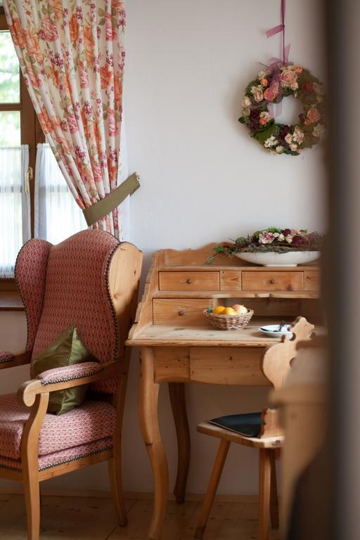 Hotel Weingut Rebenhof Moarhäuser Ratsch an der Weinstraße Zimmer foto